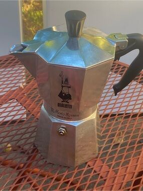 Bialetti Moka Stovetop Espresso Maker - Silver Aluminum